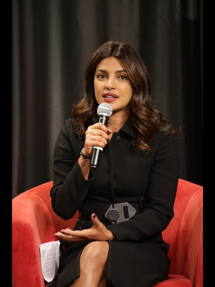 Professional anchors for wedding and events