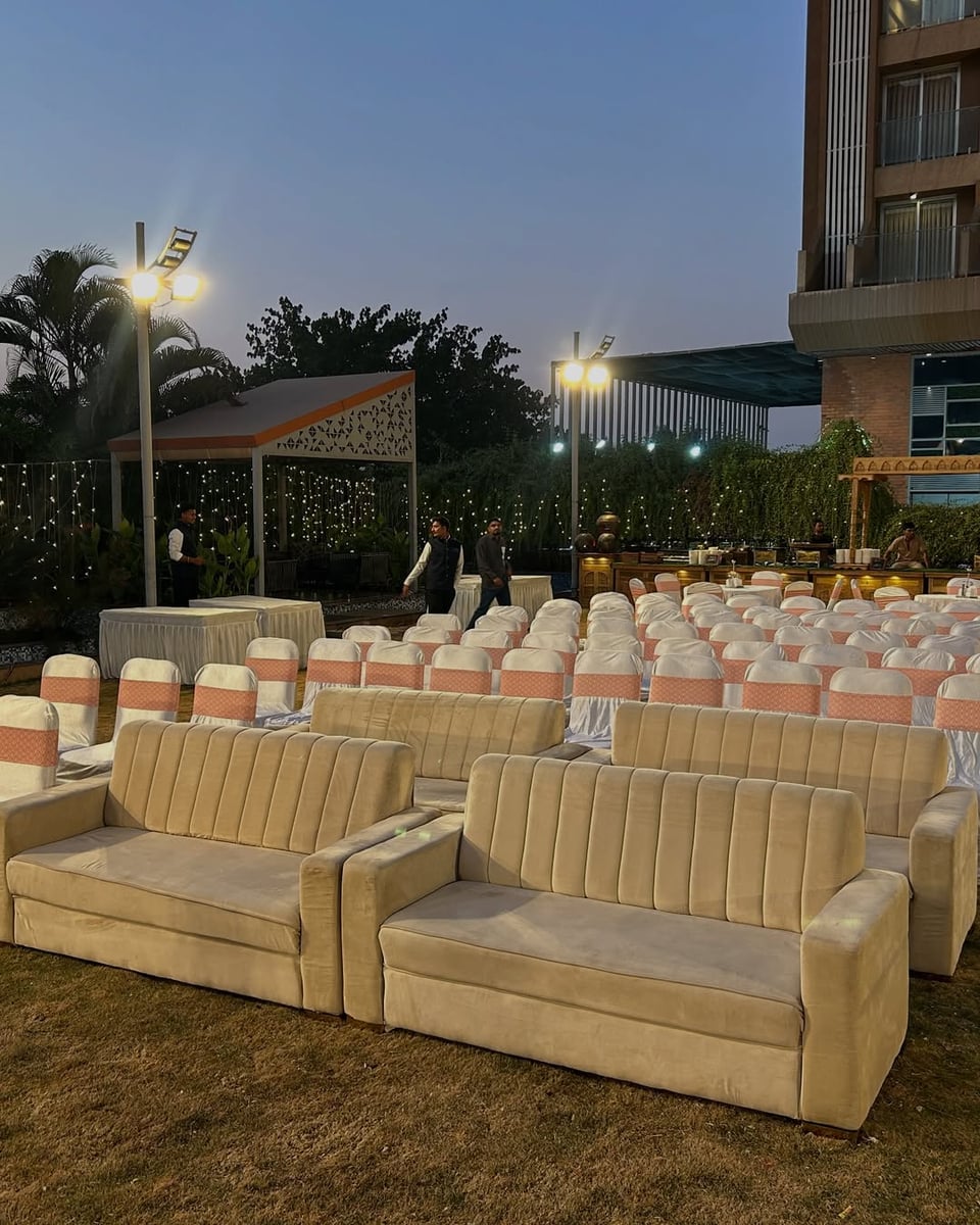 Premium engagement stage in Surat (Setup 1)