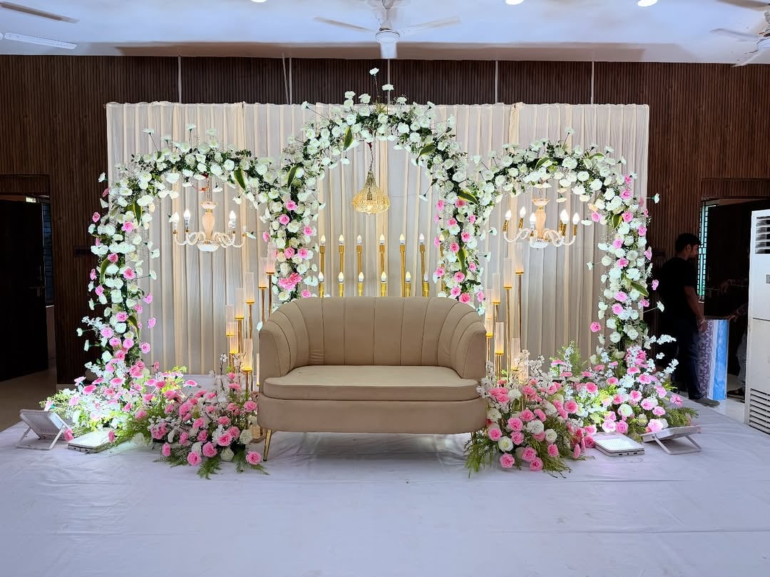 Premium floral backdrop in Surat (Setup 25)