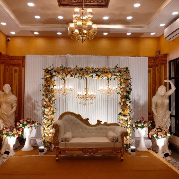 Elegant romantic setup in Surat (Setup 38)