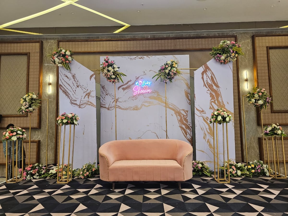 Charming romantic setup in Surat (Setup 40)