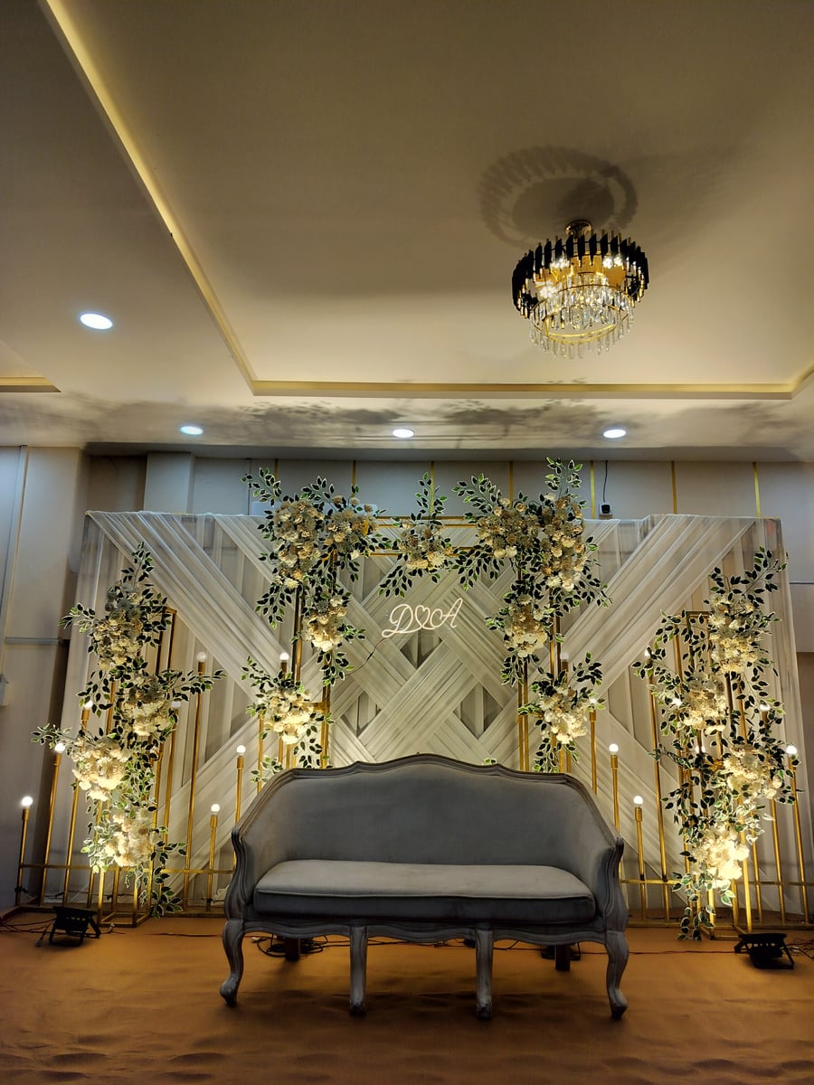 Exquisite intimate seating in Surat (Setup 55)