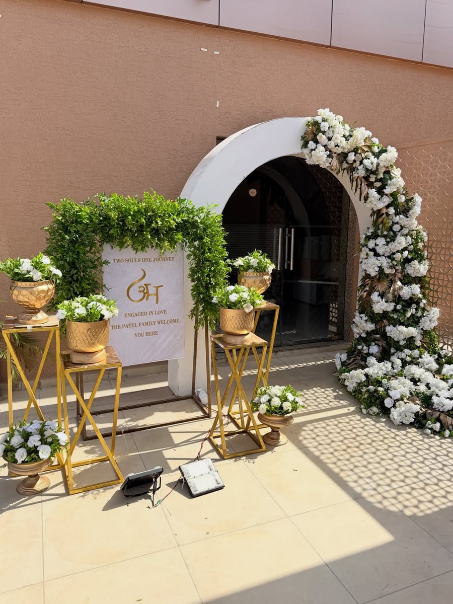 Classy engagement entrance design in Surat (Setup 70)