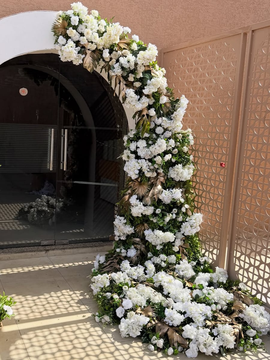 Fabulous engagement entrance design in Surat (Setup 72)