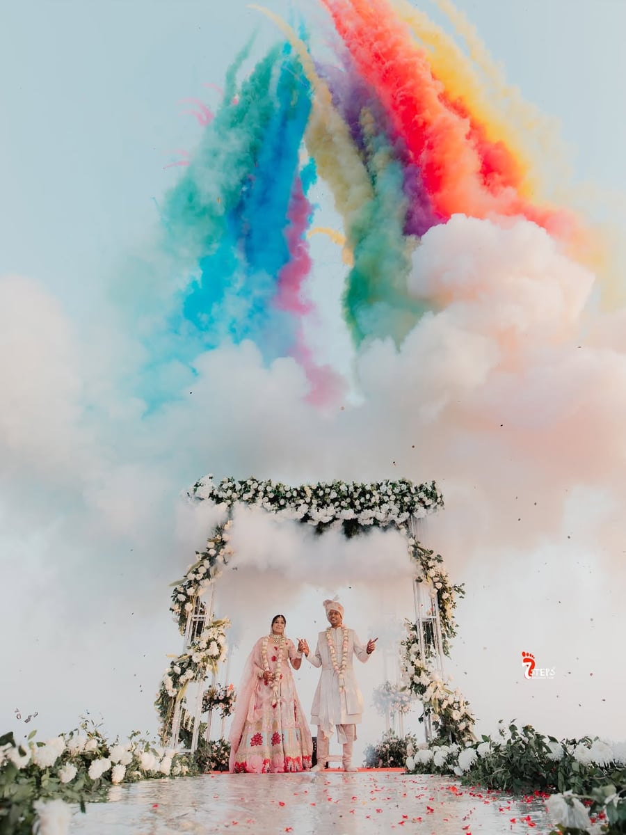 Grand varmala floral backdrop in Surat (Varmala Stage 19)