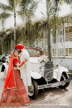 Premium vintage car for wedding entry