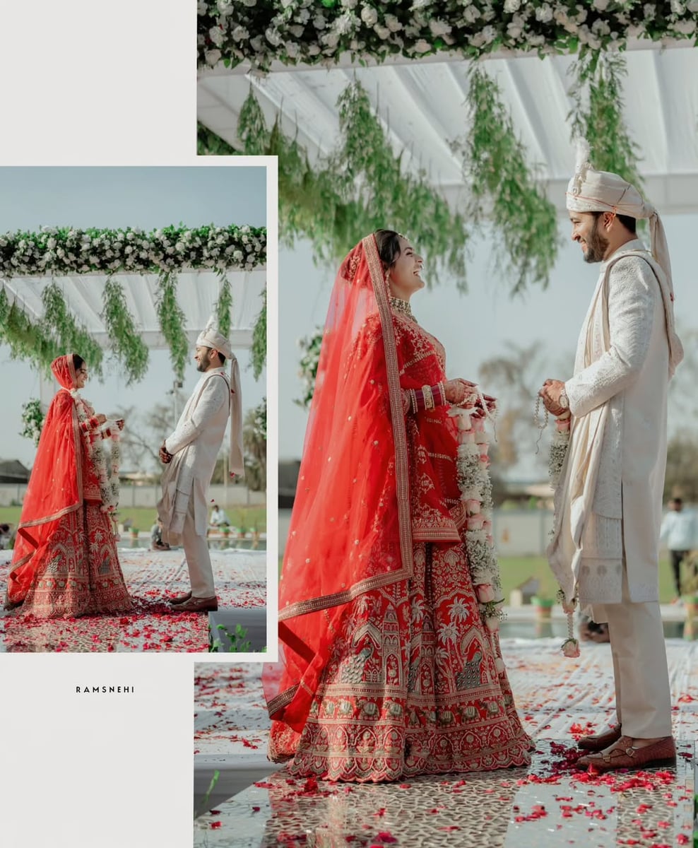 Exquisite wedding mandap decoration in Surat (Theme 49)