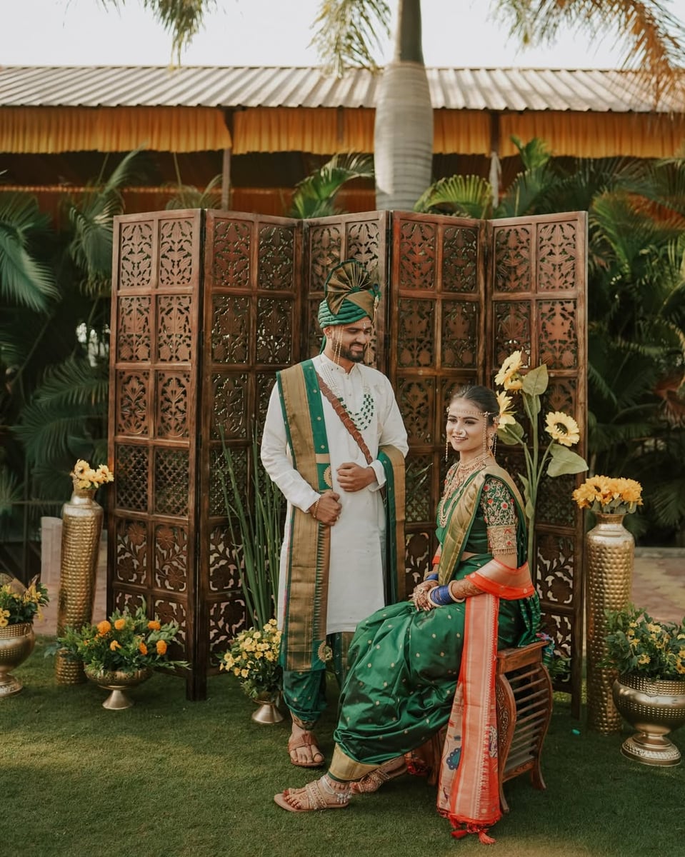 Traditional wedding floral setup in Surat (Theme 67)