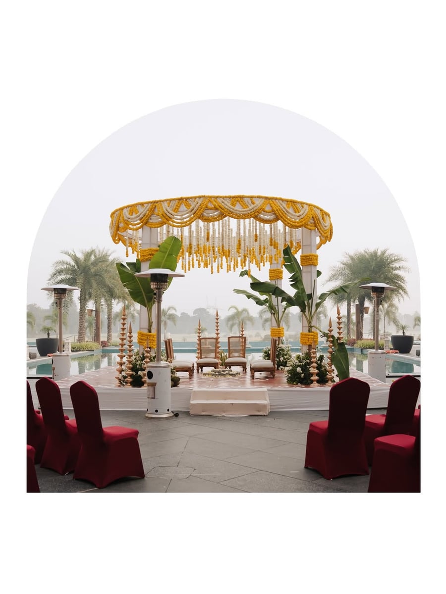 Marvellous wedding floral setup in Surat (Theme 78)